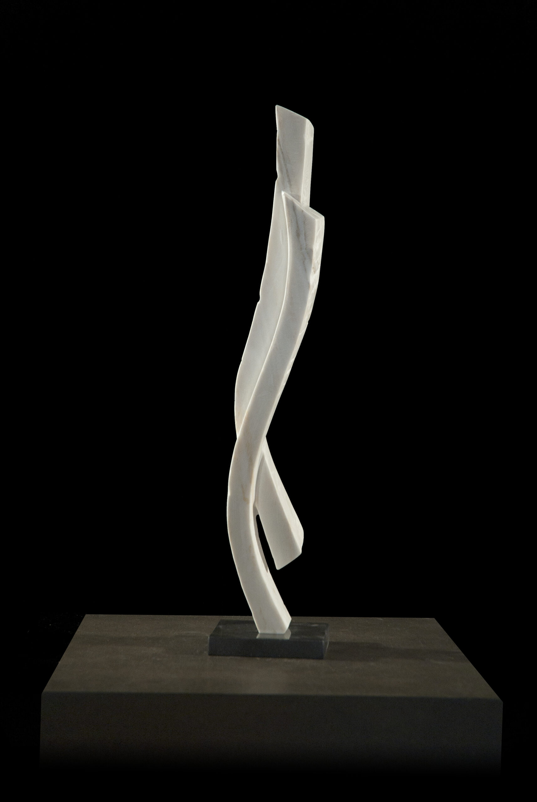 Frank Teufel: o.T. portugiesischer Marmor, Höhe 58 cm ©Premium Modern Art, 2.800 Eur