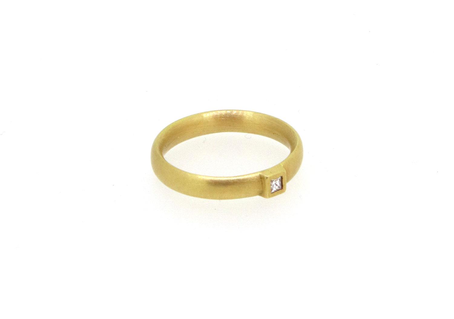 Ring Diamant 18kt Gelbgold - Individuelle Marken - R09020080