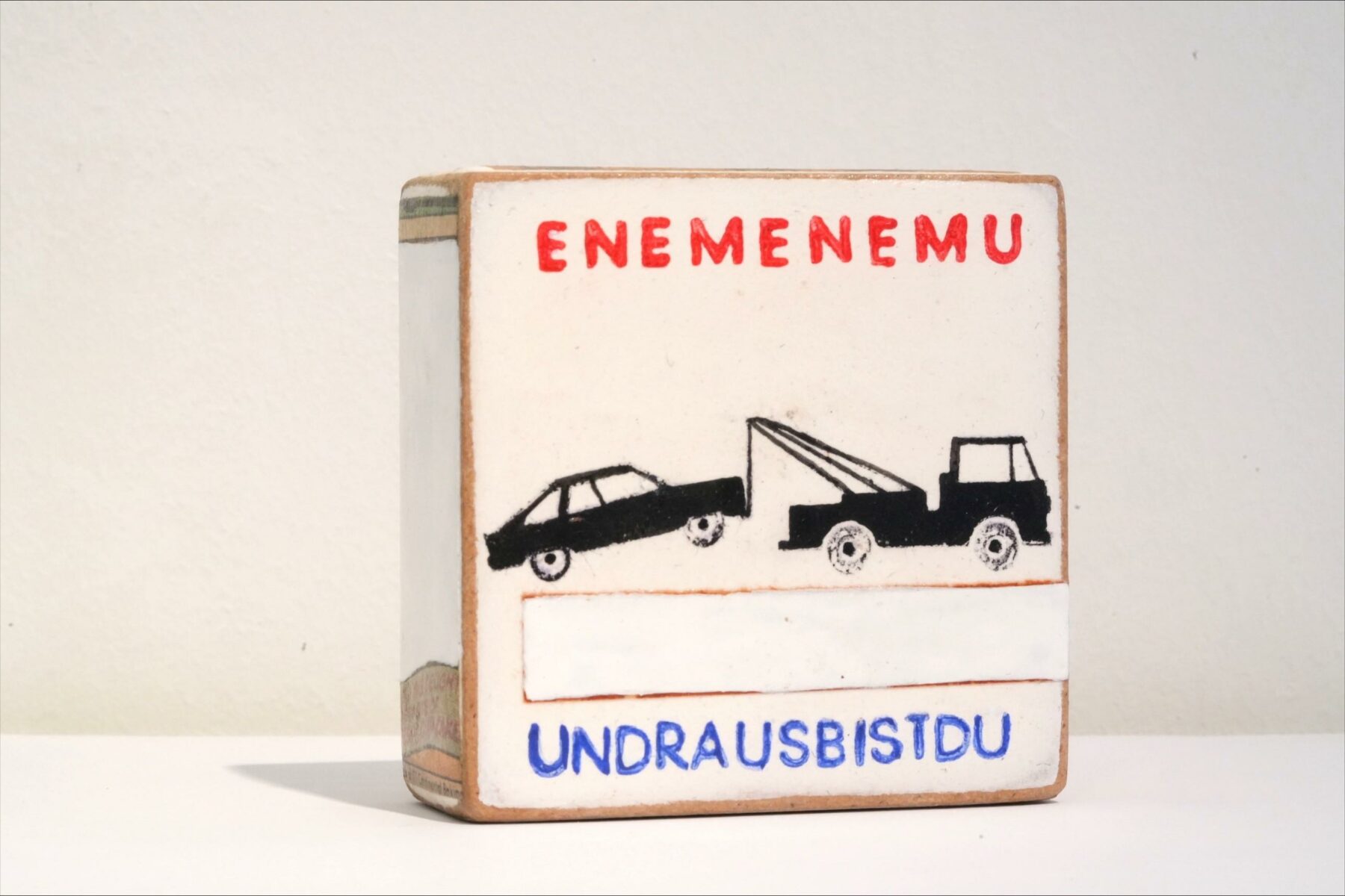 enemenemu und raus bist du -  - k-ELM088