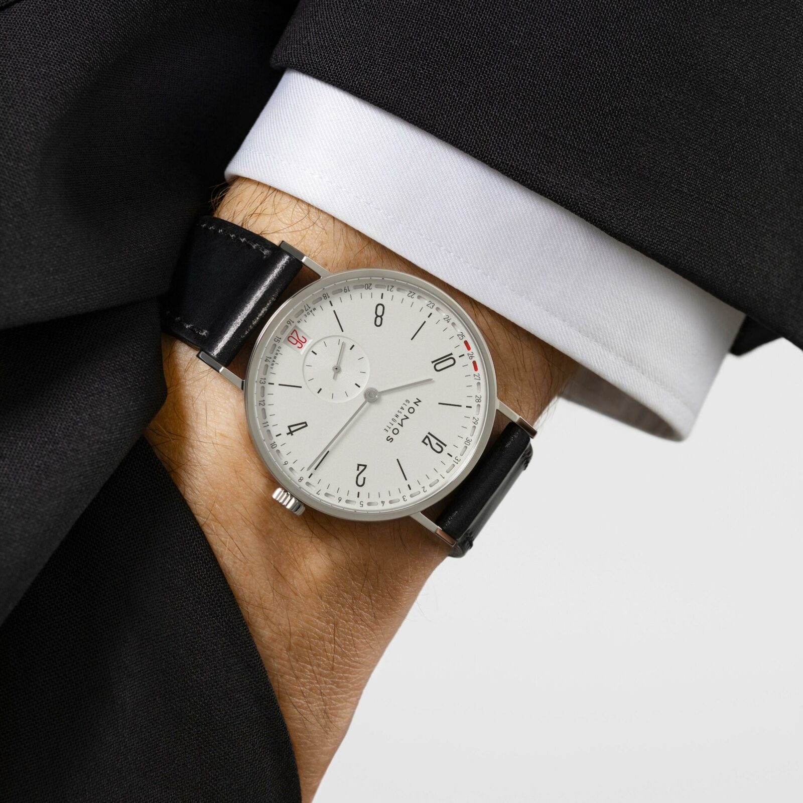 135 Tangete 2date Handaufzug 38mm - NOMOS Glashütte - U-135