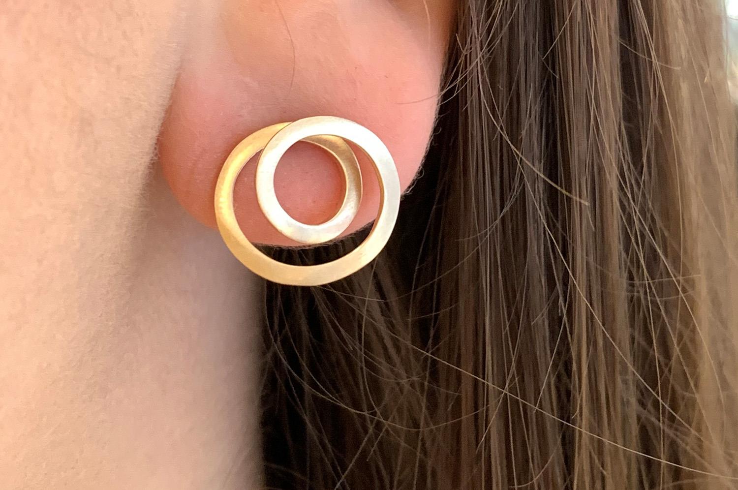 Ohrstecker Pirouette klein 18K Roségold - Angela Hübel - 5065rg