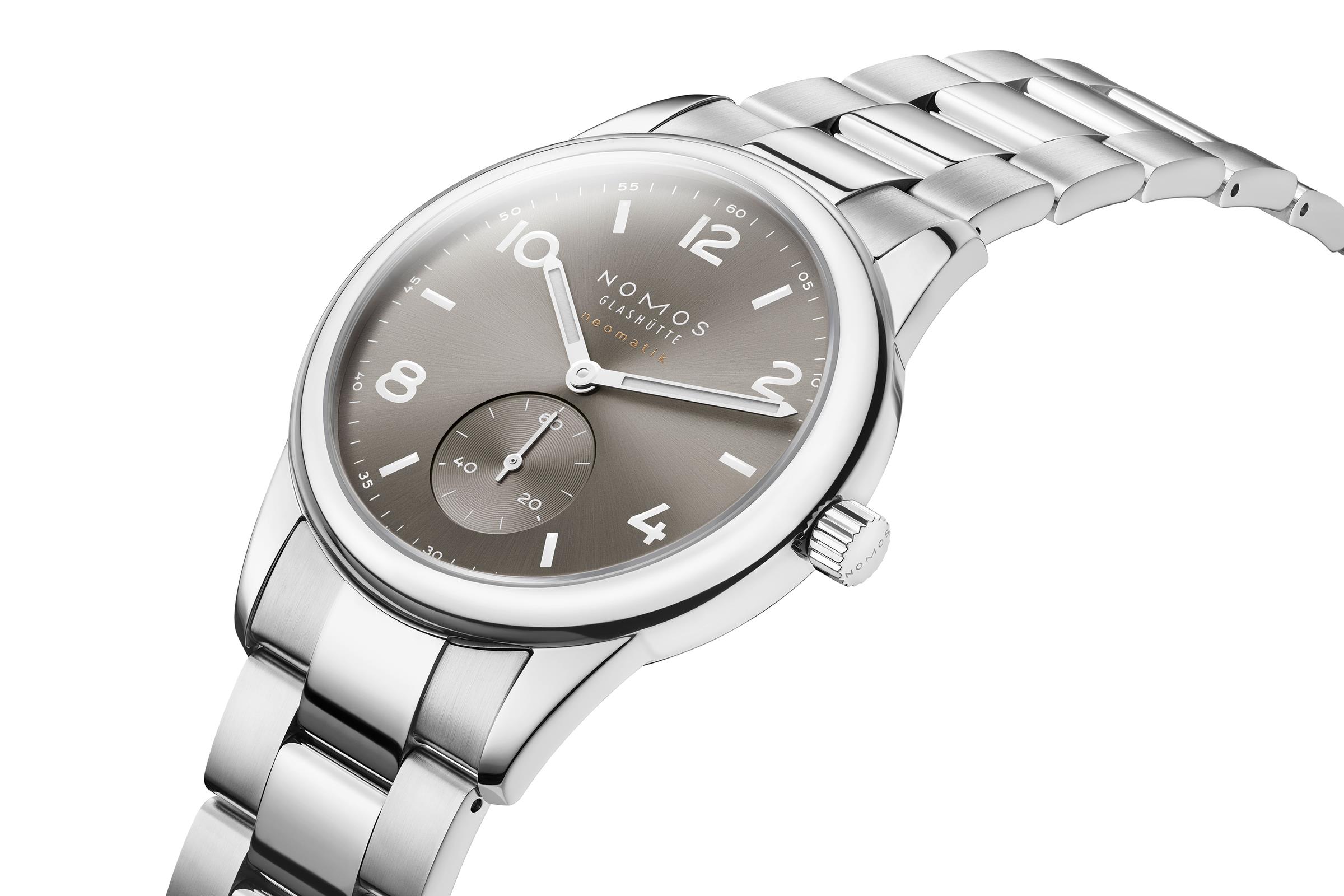 764 Club Sport smoke 39 mm Automatik - NOMOS Glashütte - U-764