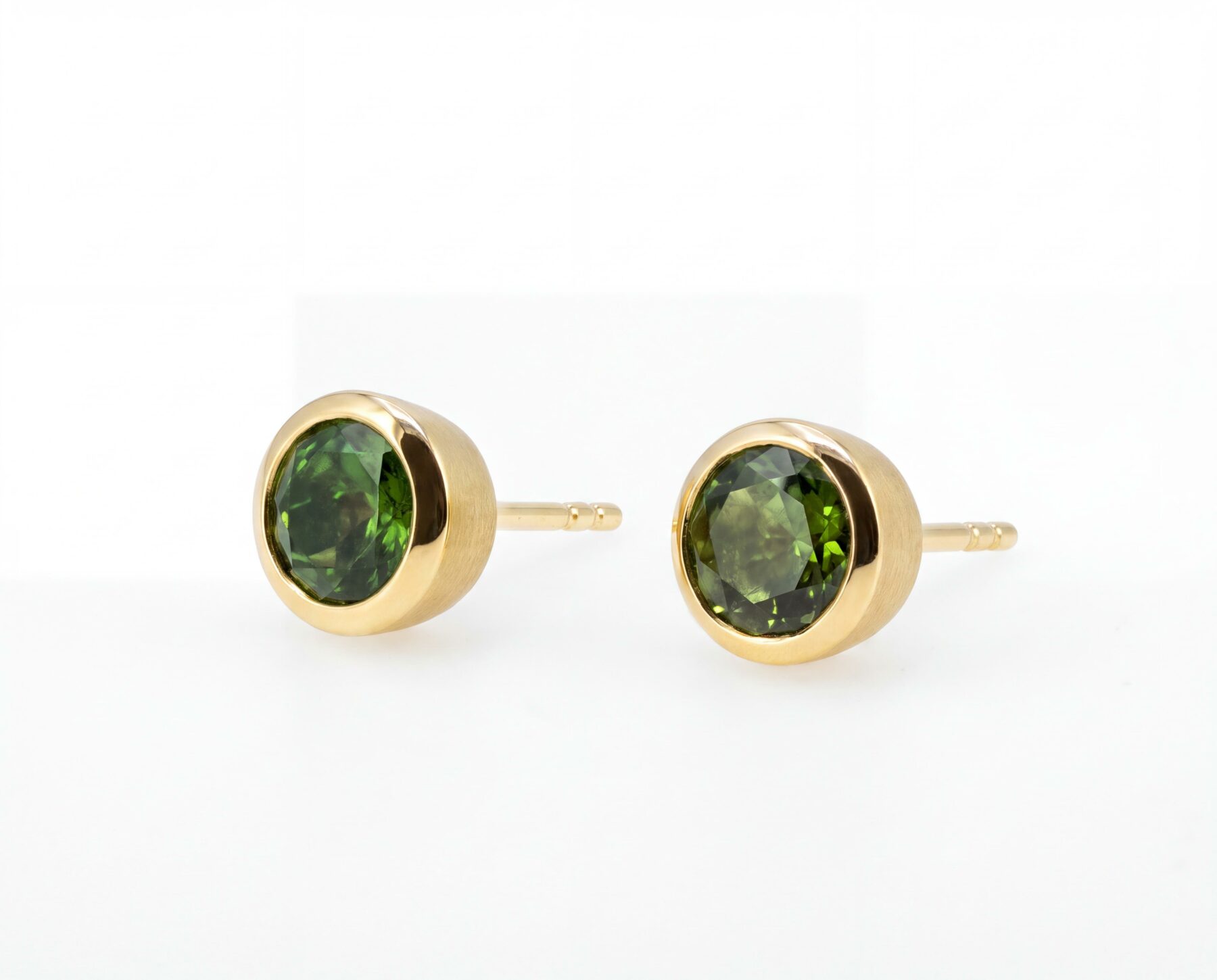 Ohrstecker 18K Gelbgold 2 Turmaline 1,90ct rund - Individuelle Marken - 03516-121