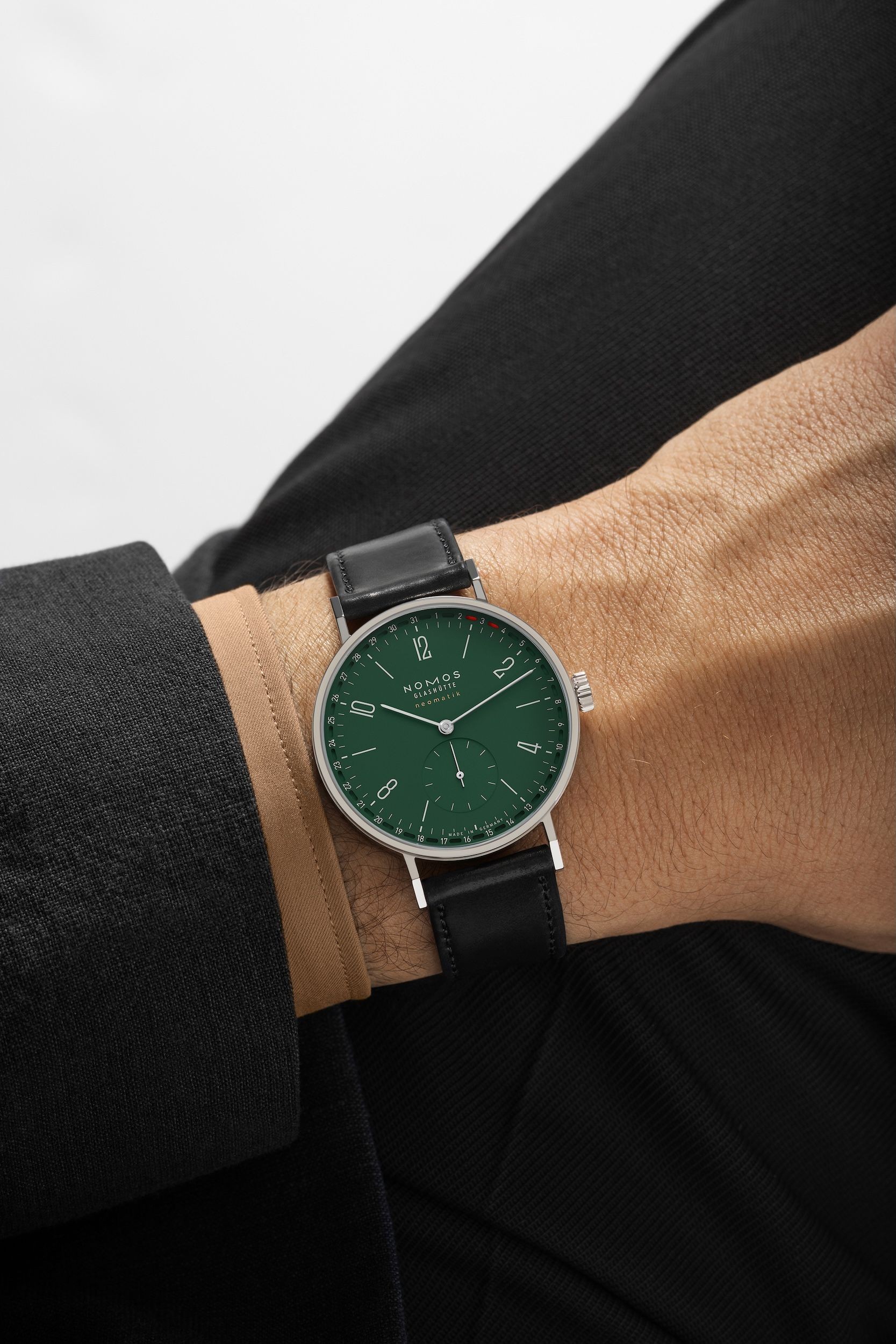 148 Tangente Update Automatik 38 mm - NOMOS Glashütte - U-148